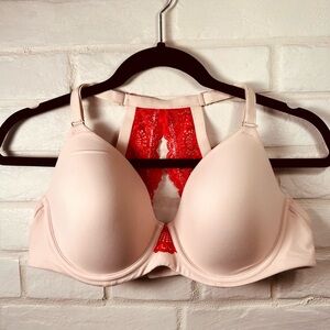 NWT Soma Embraceable Geo Lace
Racerback Lined Underwire Bra 38C Porcelain #0424